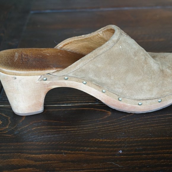UGG Abbie Women's Suede Mule Clogs - Picture 10 of 12